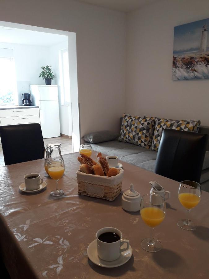 Apartments Gracia & Toni 特罗吉尔 外观 照片