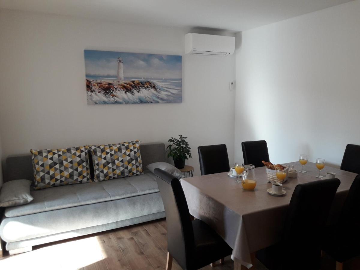 Apartments Gracia & Toni 特罗吉尔 外观 照片