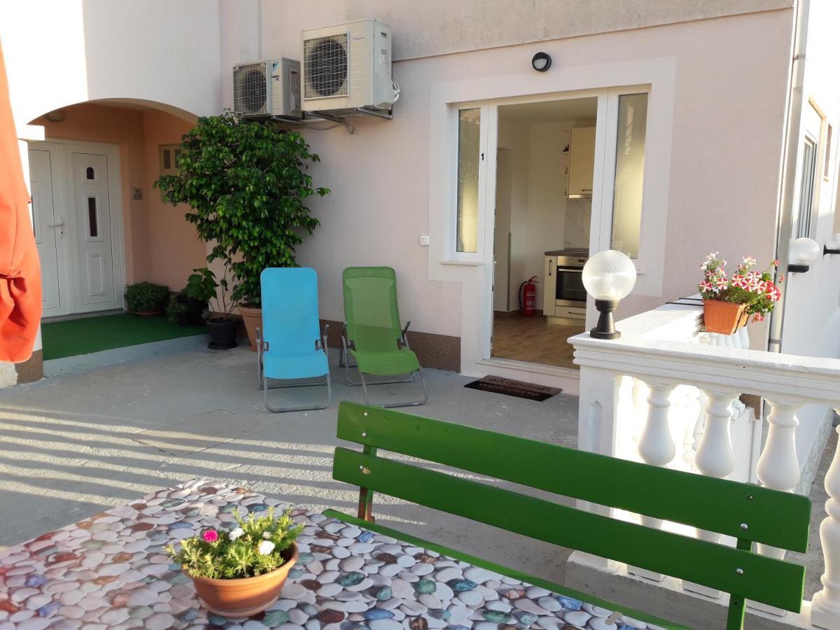 Apartments Gracia & Toni 特罗吉尔 外观 照片