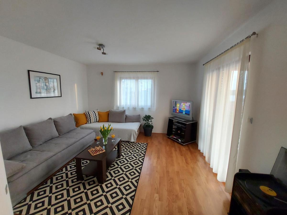 Apartments Gracia & Toni 特罗吉尔 外观 照片