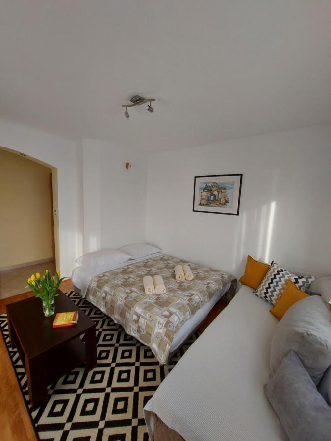 Apartments Gracia & Toni 特罗吉尔 外观 照片